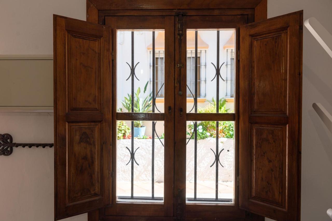 Lovely Cozy 2-Bedroom Residential Home With Patio Benalmádena Exteriör bild